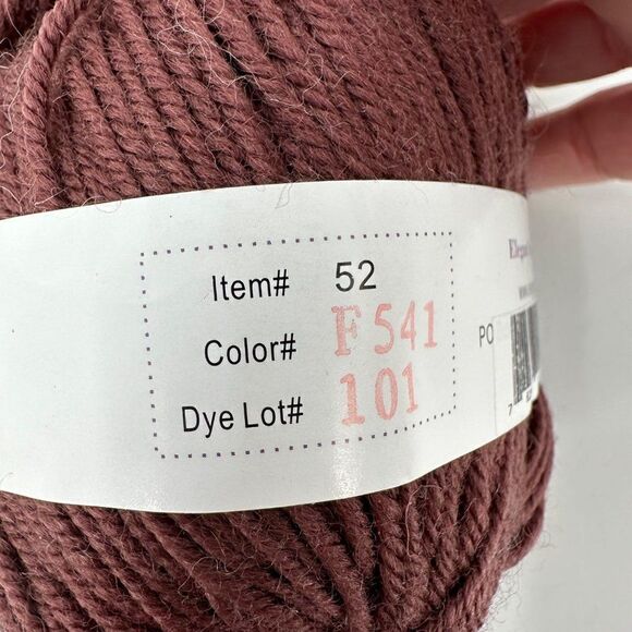 Elegant Heavenly Yarn Chocolate Brown Red Mint Green 100% Merino Wool Skein Lot - Picture 4 of 9